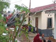 Hujan Es dan Angin Kencang Terjang Solo, 50 Rumah Rusak Berat