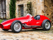 Mobil Formula 1 Ferrari Pertama Dilelang
