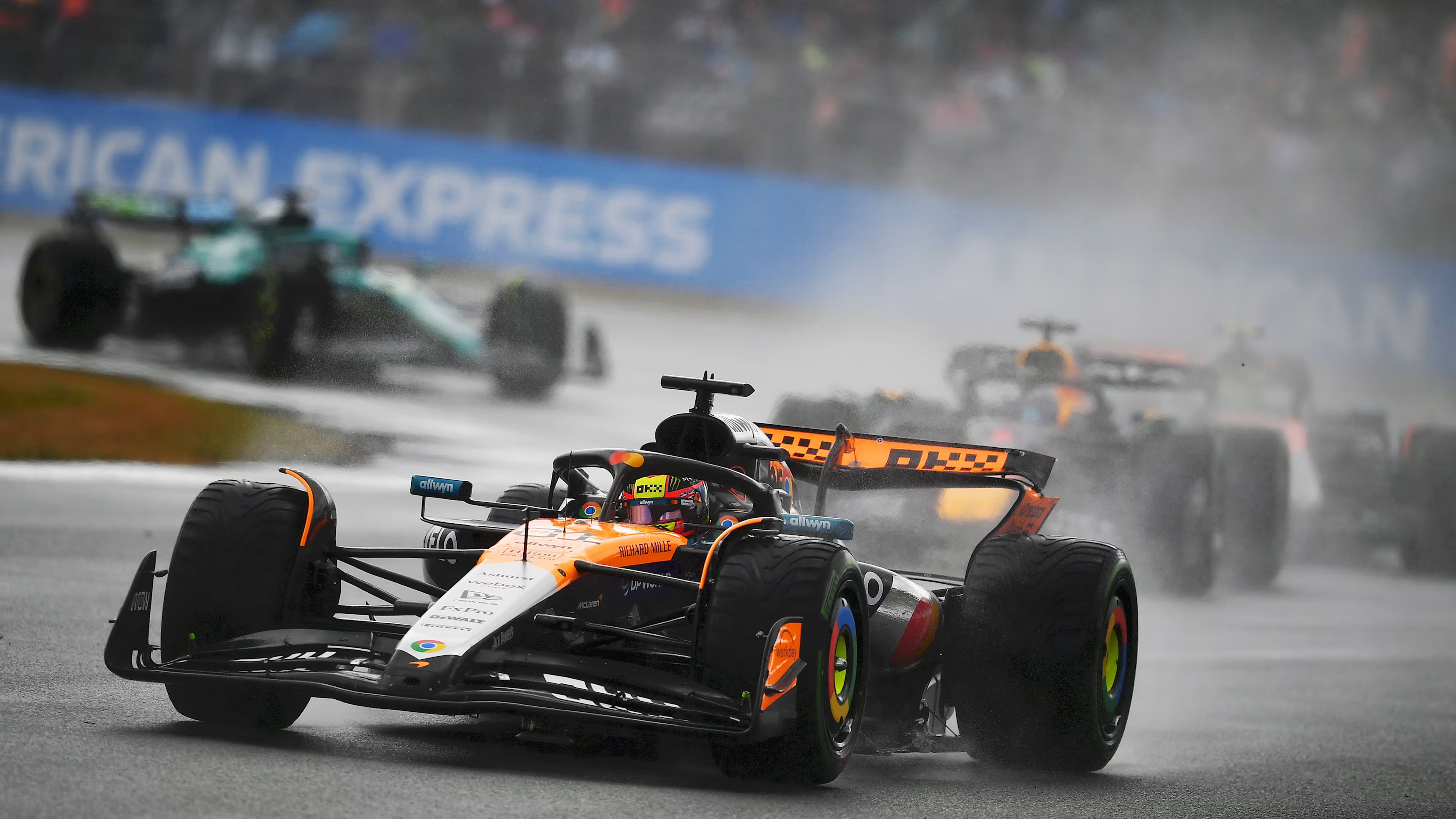 Hasil F1 GP Inggris 2025: Lando Norris dan Oscar Piastri Bawa McLaren Berjaya