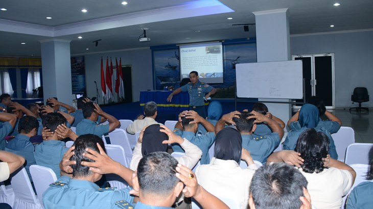 Personel Lantamal III Memaksimalkan Sinergitas Otak Kanan dan Kiri