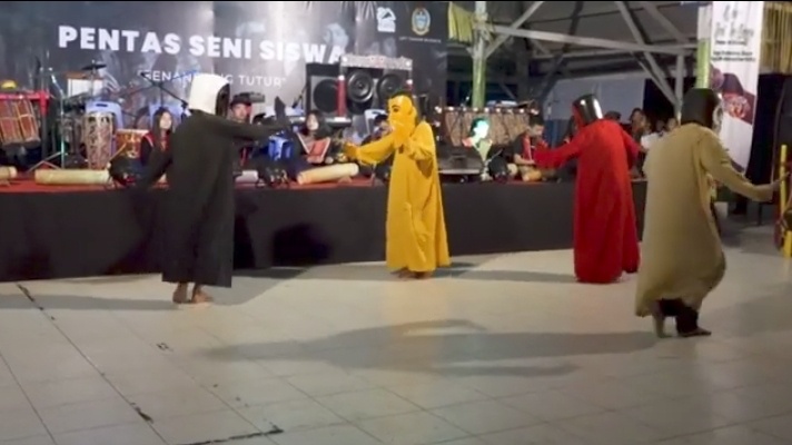 Tarian Gundala-Gundala Ritual Pemanggil Hujan dari Tanah Karo