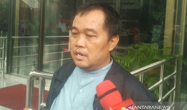 Koordinator Masyarakat Antikorupsi Indonesia (MAKI) Boyamin Saiman. (Antara/Benardy Ferdiansyah)