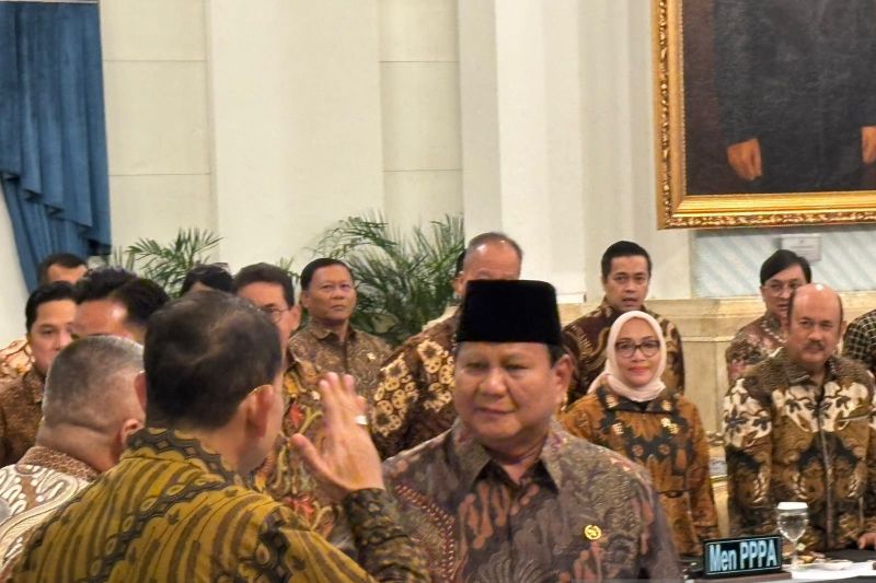 Capaian 1 Tahun Pemerintahan Prabowo, Program MBG Capai 1,4 Miliar Porsi Diminta Ojo Ngoyo