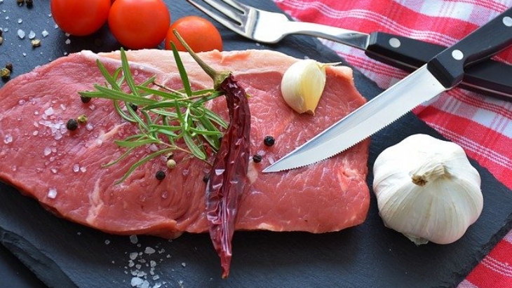 Trik Menyimpan Sayur dan Daging Selama Pandemi