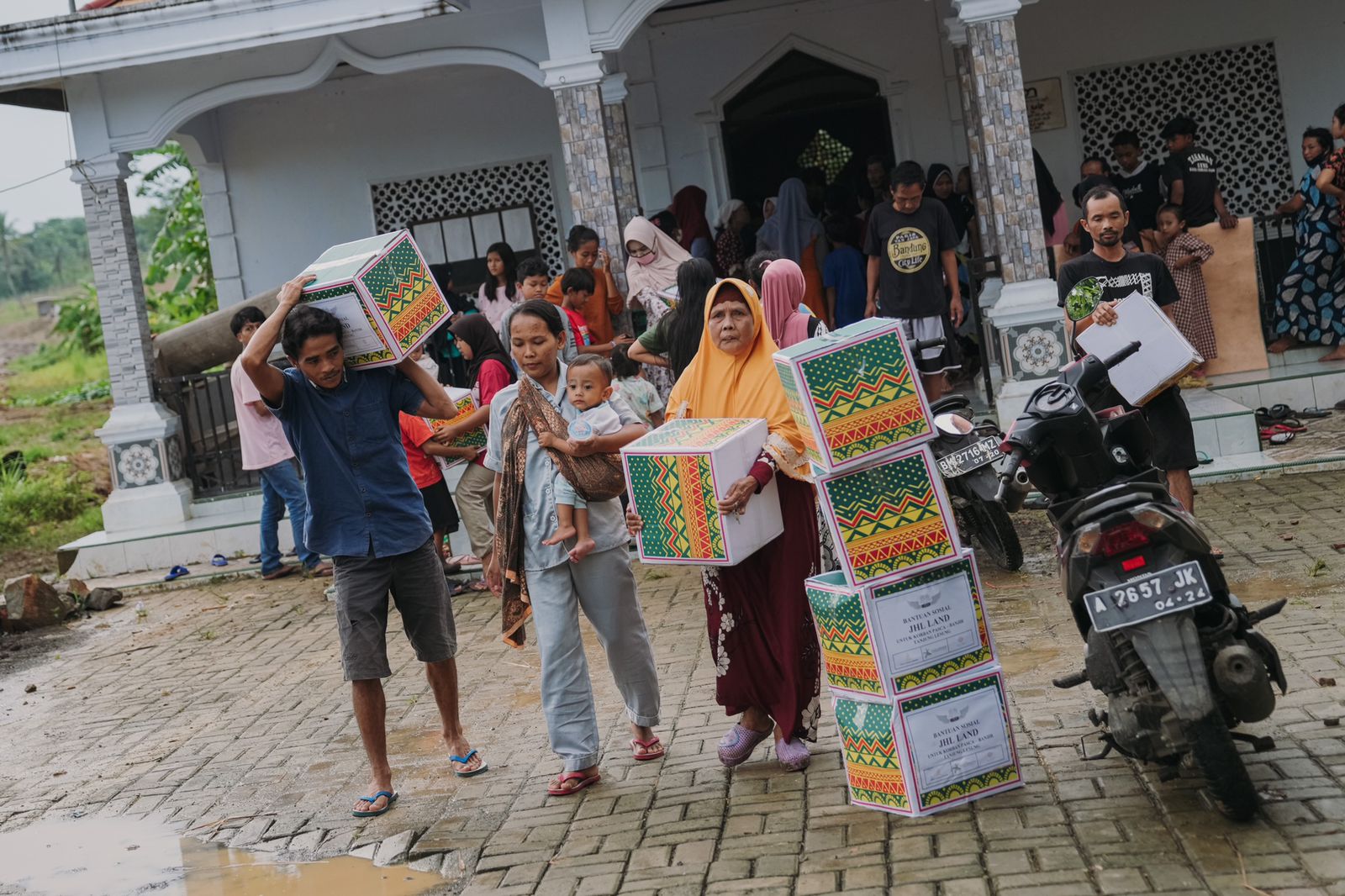 Dampak Positif Proyek Perkebunan Vanili JHL Group Bagi Kesejahteraan Warga