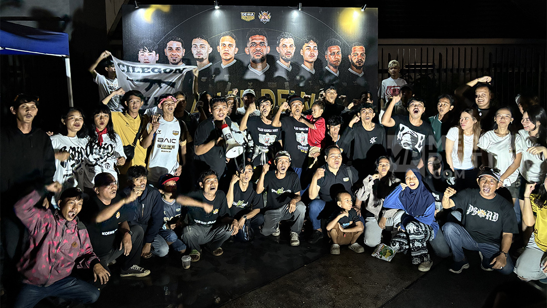 Suporter Buktikan Totalitas, Nobar Dukung Dewa United Banten FC vs Manila Digger
