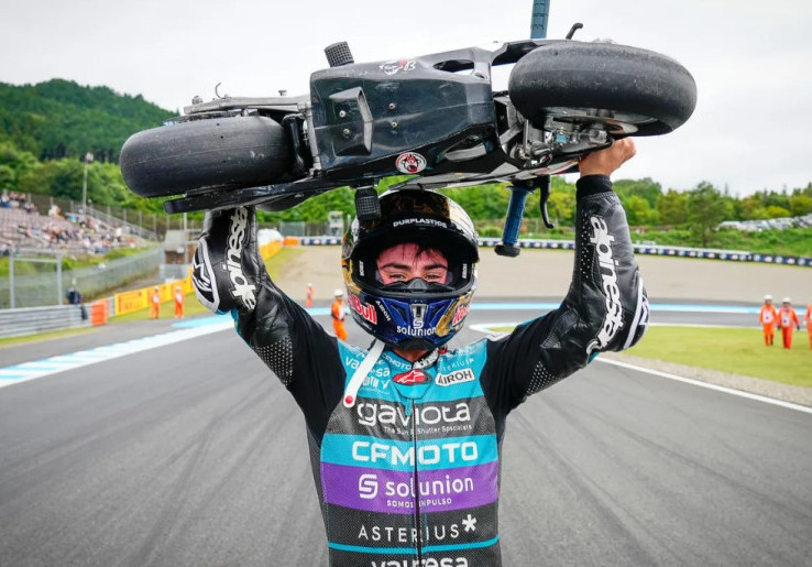 Pembalap Moto3 David Alonso Pecahkan Rekor 27 Tahun Valentino Rossi