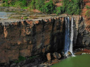 Curug Awang, Miniatur Niagara di Sukabumi