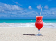 Tampil Cantik di Pantai