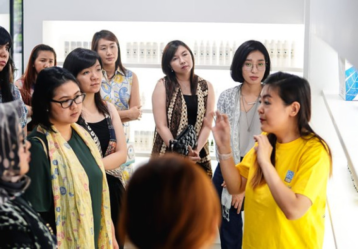 Gold Experience Khusus Perempuan