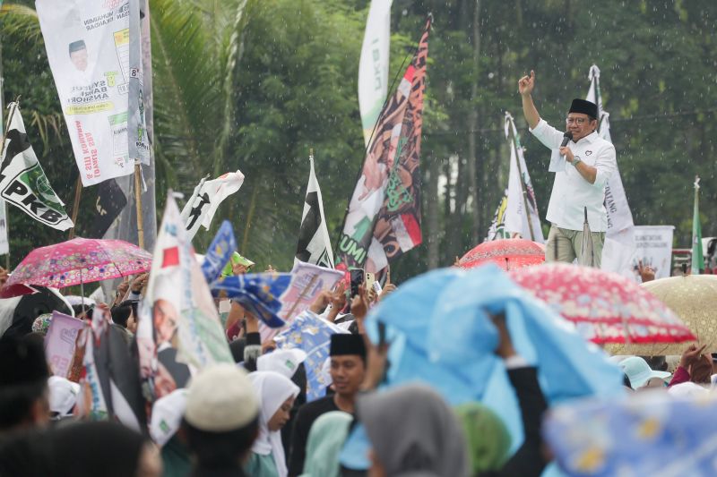 Berambisi Menang di Banyuwangi, Cak Imin Cari Dukungan Santri dan Kiai