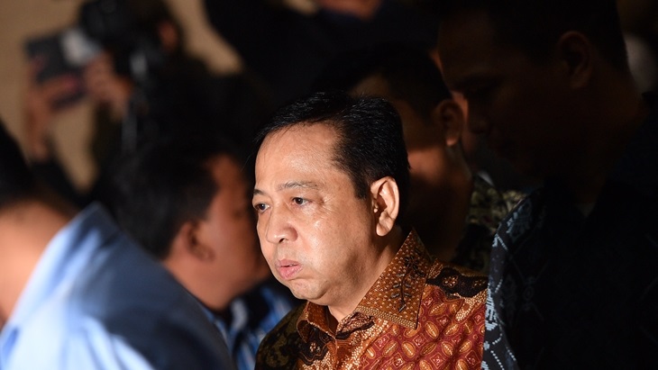 Terdakwa kasus korupsi KTP Elektronik Setya Novanto menjalani sidang putusan di Pengadilan Tipikor, Jakarta, Selasa (24/4). (ANTARA FOTO/Sigid Kurniawan)