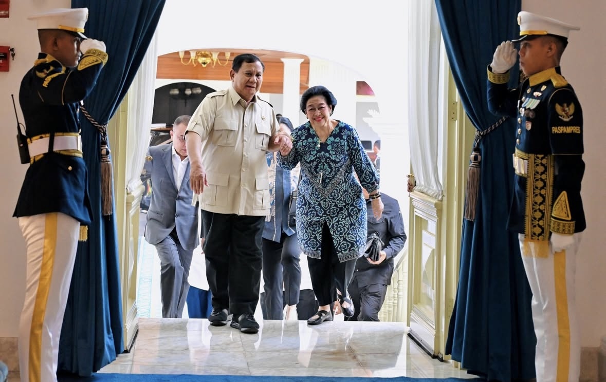 Prabowo dan Megawati Bertemu Tertutup 2 Jam di Istana, Puan dan Dasco Ikut 
