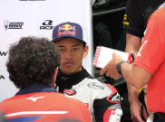 Veda Ega Pratama Paksa Bos Honda Team Asia 'Angkat Topi' Usai Moto3 Inggris 2026