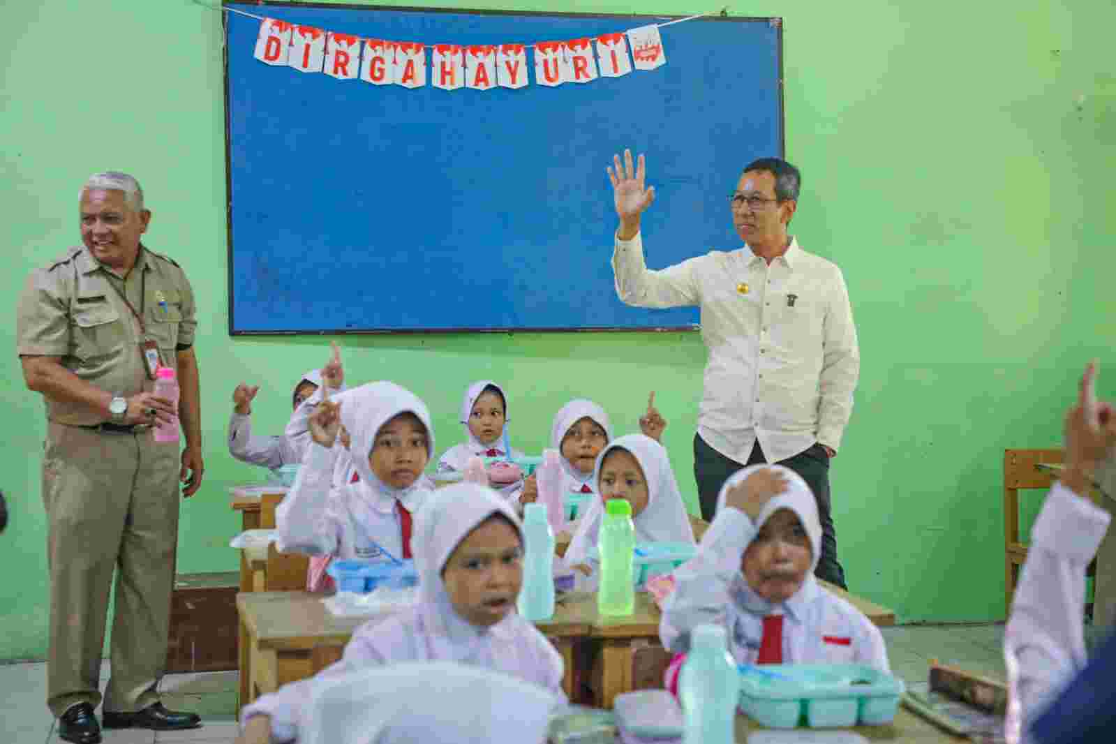 Pemprov DKI Telah Salurkan 5.389 Paket Makan Bergizi Gratis