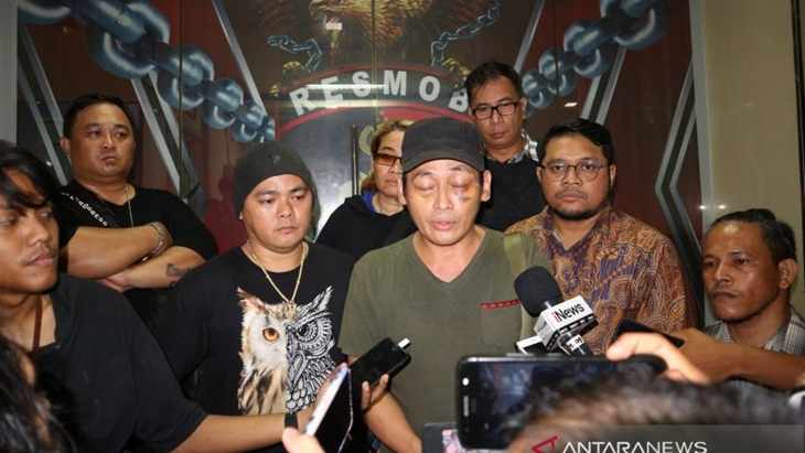 Ketakutan Diburu Polisi, Tersangka Pengeroyokan Buzzer Jokowi Serahkan Diri