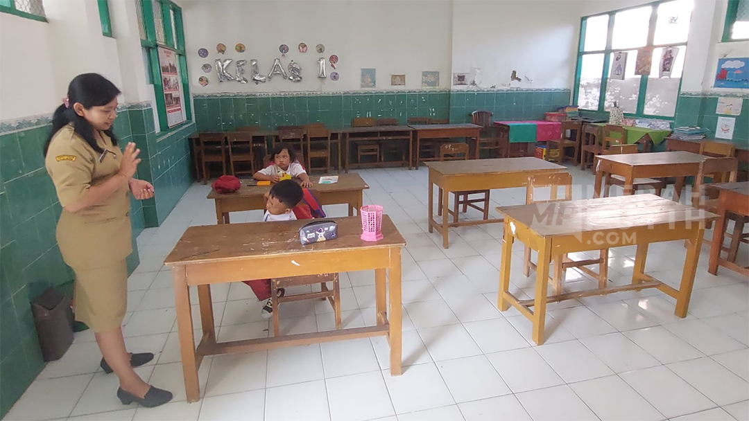 Hari Pertama Masuk Sekolah, 2 SDN Solo Kekurangan Siswa