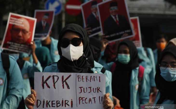 Beredar Dokumen 51 Pegawai KPK Bakal Diberhentikan 1 November
