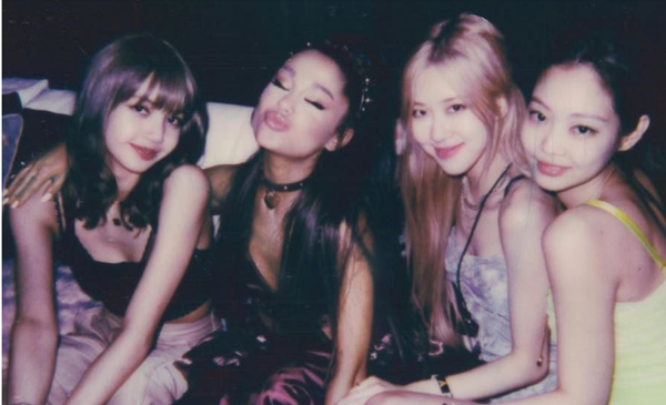 Ariana Grande dan BLACKPINK