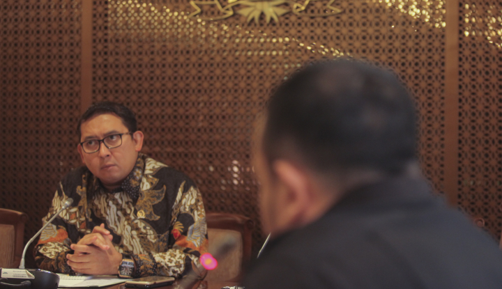 Sindir Sri Mulyani, Fadli Zon: Kok Bisa Jadi Menteri Keuangan Terbaik