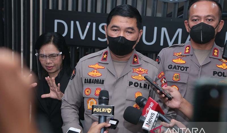Densus 88 Tangkap 16 Terduga Teroris di Sumbar