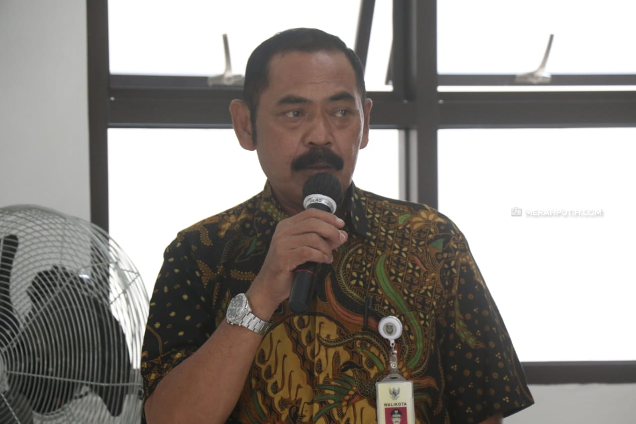 Wali Kota Solo Klaim PPKM Mampu Tekan Penyebaran COVID-19