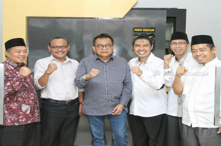  PKS-Gerindra Sepakat 11 Februari Dua Cawagub DKI Diserahkan ke Anies