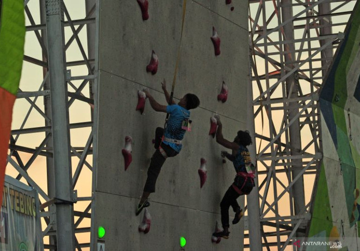 Aditya Pecahkan Rekor Asian Games di Kualifikasi, Buka Pintu Asa Medali Emas Panjat Tebing
