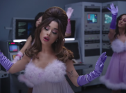 Curtain Bangs, Gaya Rambut Happening yang Gampang Dirawat