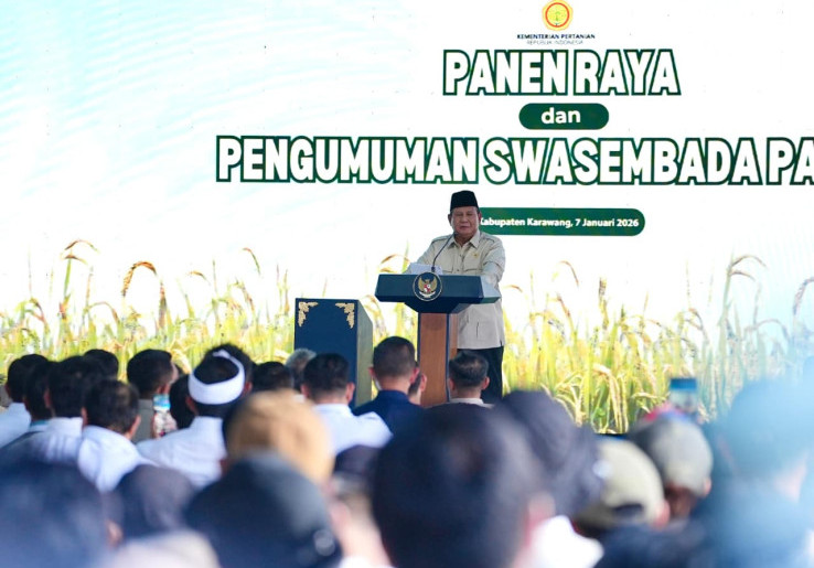 Momen Presiden Prabowo Subianto Hadiri Panen Raya dan Umumkan Swasembada Pangan 2025