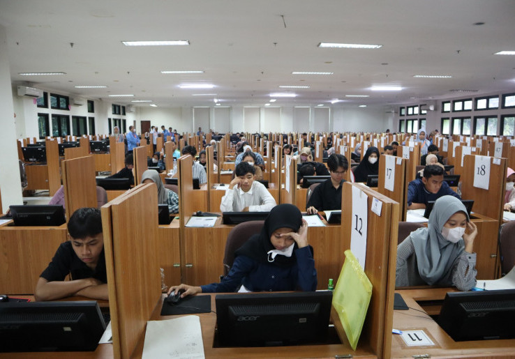 50 Peserta Tes UTBK SNPMB 2025 Tertangkap Basah Curang, Pakai Modus Joki Standar Hingga Remote Desktop
