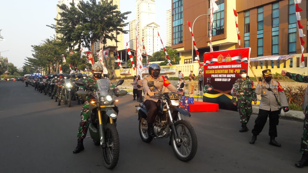 Bagikan Ribuan Sembako, Polres Jakpus Sasar Warga di Daerah Terpencil