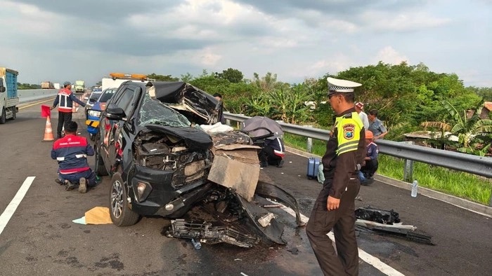 Anggota DPR Gus Hilman Kecelakaan Maut di Tol Paspro, Dikabarkan Sudah Lewati Masa Kritis