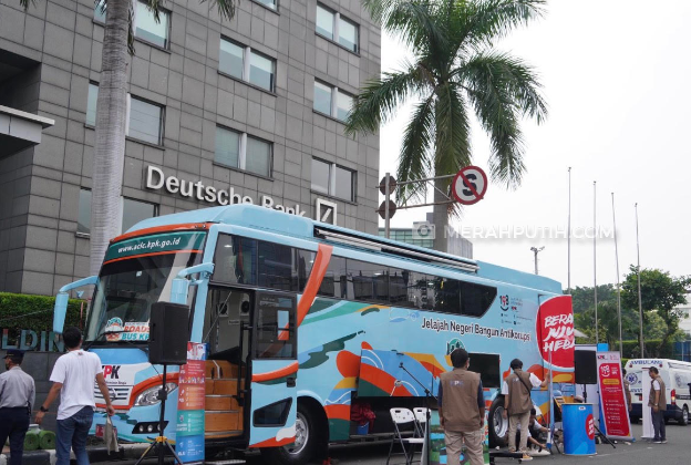 KPK Awali Roadshow Bus 2023 di Car Free Day Jakarta