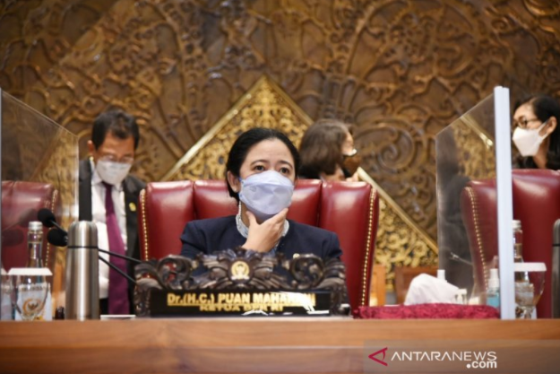 Puan Putuskan Kemendikbud-Ristek Tetap Mitra Komisi X, Kemenperin Pindah ke Komisi VII