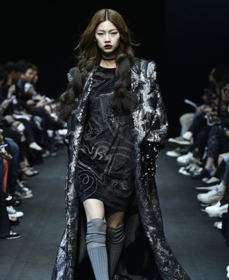 Aktris 'Squid Game', Ho Yeon Jung Dipilih Jadi Duta Global Louis Vuitton