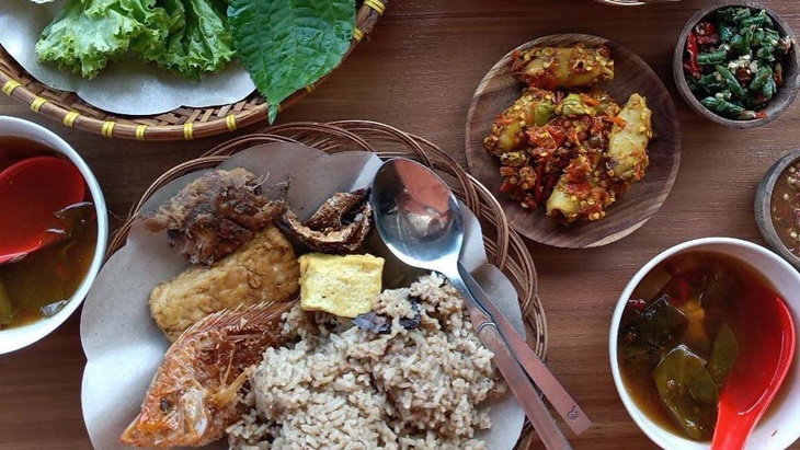 Mengenal 'Dari Halte Ke Halte', Rujukan 'Street Food' Nikmat Warga IbuKota