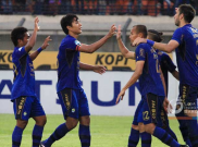 7 Sikap dan Tanggapan Persib Bandung Soal Bursa Transfer