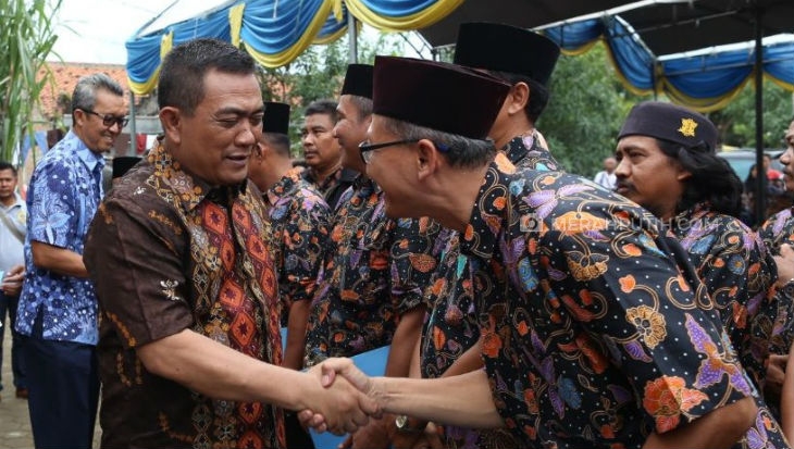 Wali Kota Cirebon Naikkan Bantuan ke Pengurus RW Dua Kali Lipat