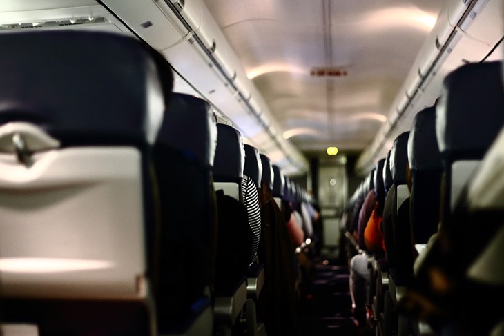Demi Kesehatan dan Keamanan, Empat Hal ini Harus Kamu Lakukan Sebelum Pesawat Take-Off