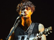 Toru Yamashita Gitaris ONE OK ROCK Positif COVID-19 