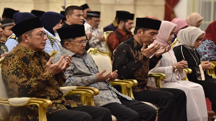 Presiden Jokowi saat peringatan Nuzulul Quran di Istana Negara