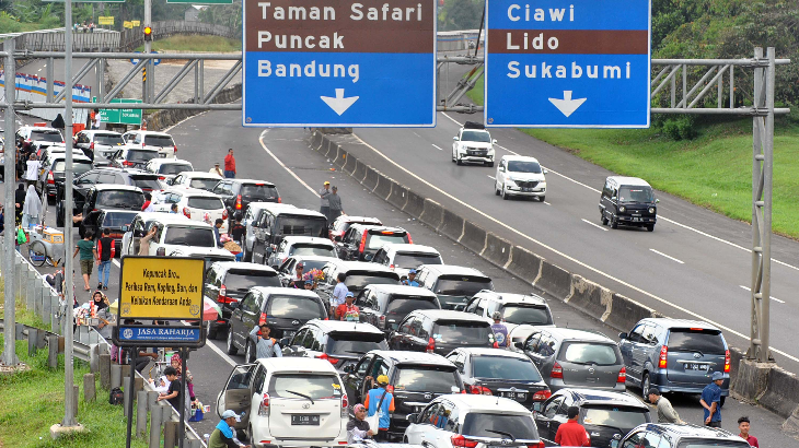 Jalur Menuju Cipanas-Puncak dari Arah Cianjur Ditutup