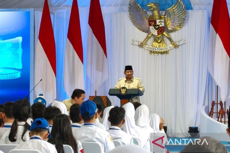 Prabowo Siapkan Becak Listrik, Tidak Boleh Ada Pengemudi di Atas 70 Tahun