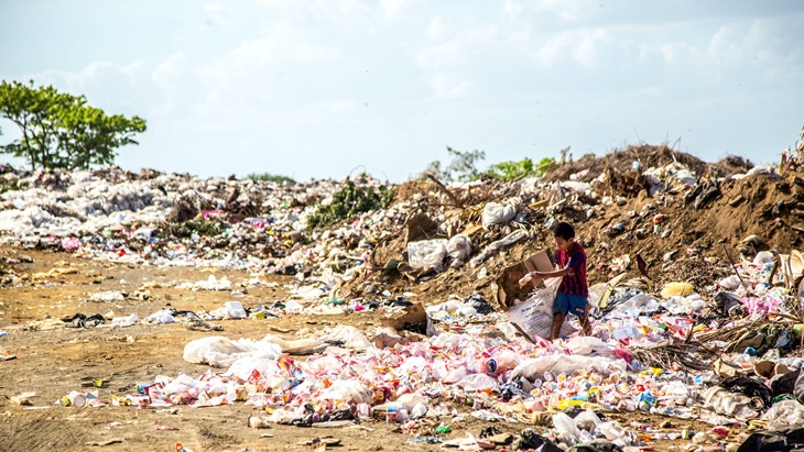 PLN akan Produksi Listrik dari Pengelolaan Sampah di TPPAS Legok Nangka