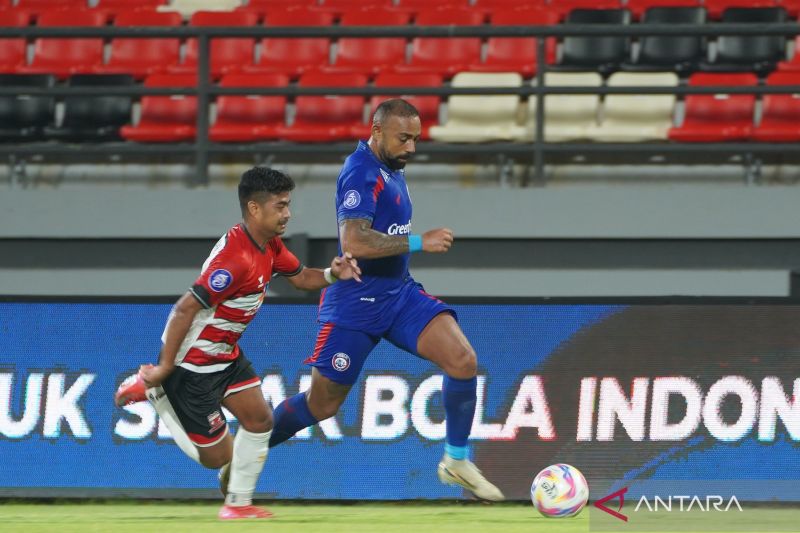 Ze Gomes Pastikan Kesiapan Arema FC Bentrok Kontra Persebaya di Derbi Jatim