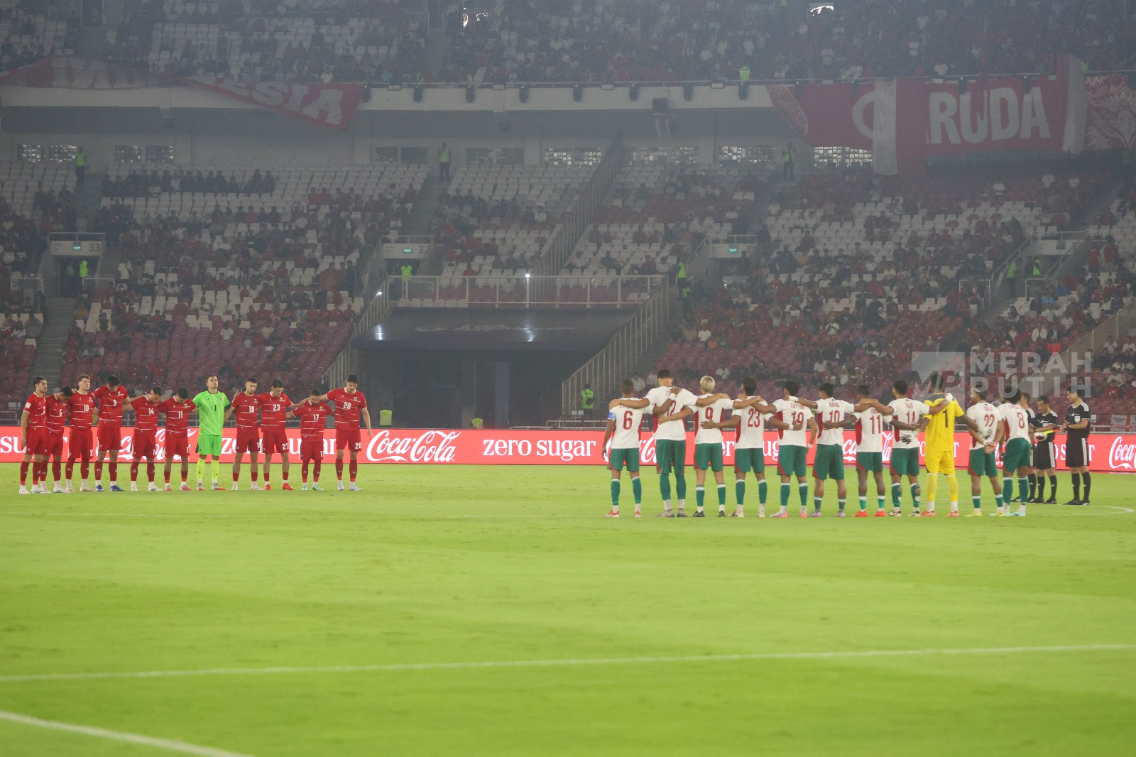 Mengheningkan Cipta untuk Korban Tragedi Kanjuruhan Sebelum Laga Asian FIFA Cup 2026