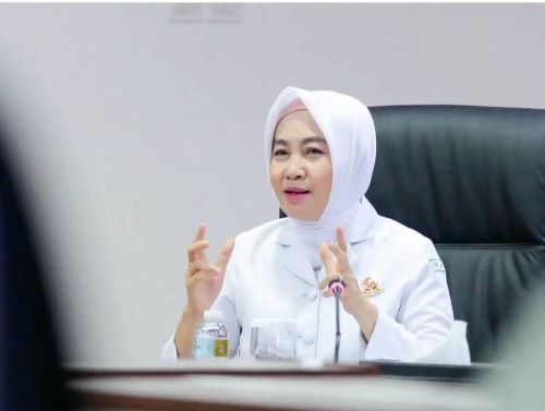 Potensi Hujan Lebat Disertai Petir dan Angin Kencang, BMKG: Jauhi Pohon dan Bangunan Rapuh