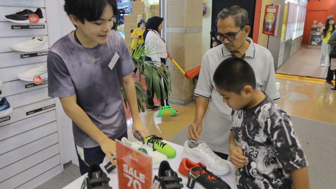 3 Promo Sepatu Sekolah Terbaik di PRJ Kemayoran 2026, Diskon hingga 80 Persen
