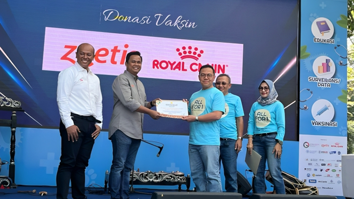 Royal Canin dan Zoetis Indonesia Donasikan 30 Ribu Vaksin Rabies